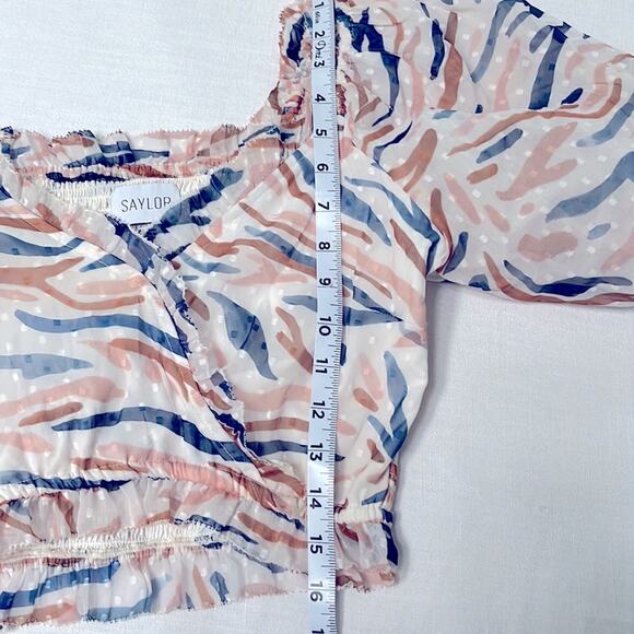 Saylor Teryn Smocked Printed Boho Puff Sleeve V Neck Crop Top Size S - Picture 6 of 10